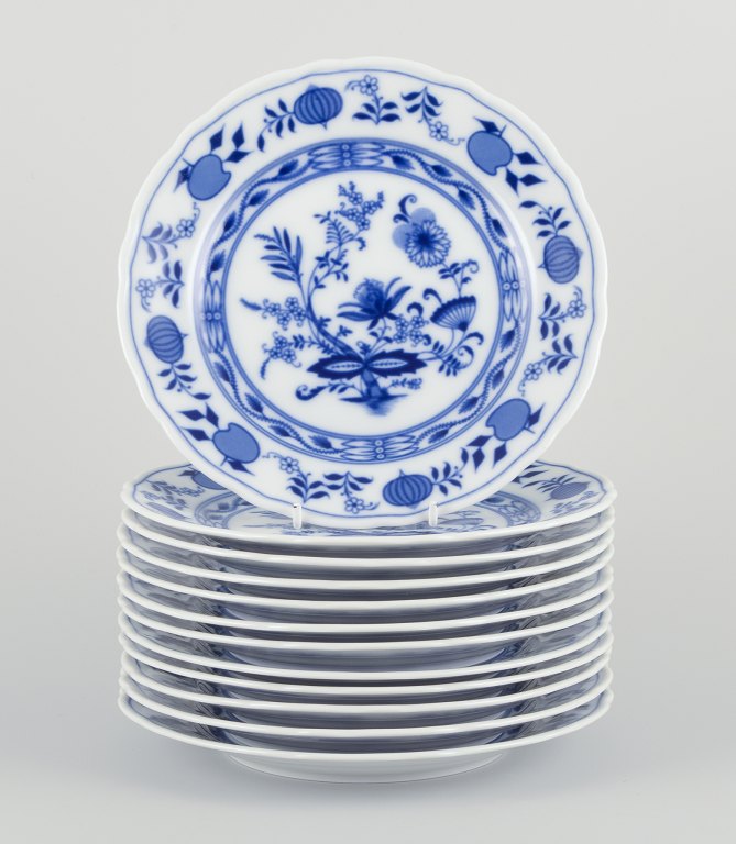 Bavaria, Germany.A set of twelve porcelain plates, Blue Onion pattern.