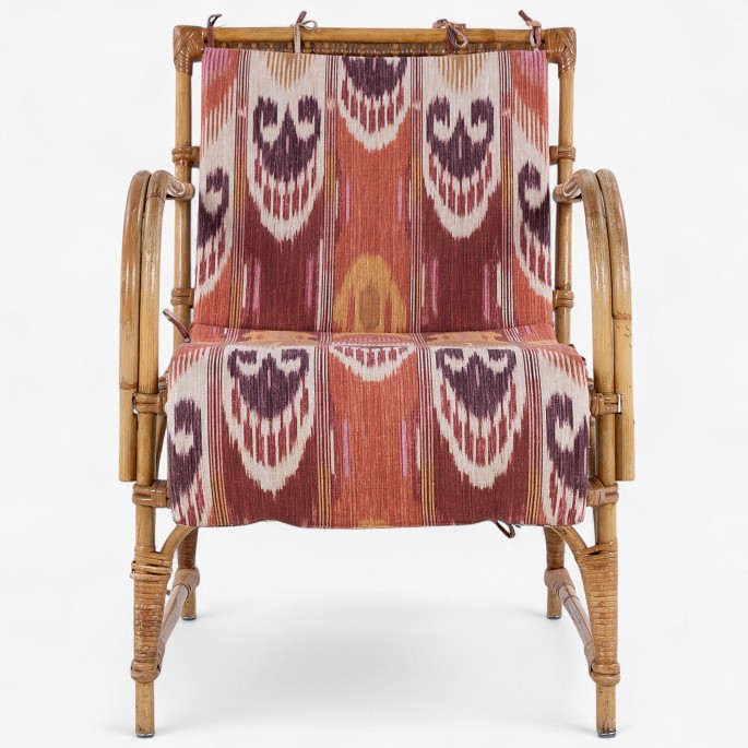 Wicker chair in woven bamboo with cushions in new 
