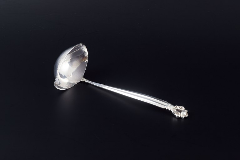 Georg Jensen
sauceske i mønsteret “Konge”.
Sterling sølv.