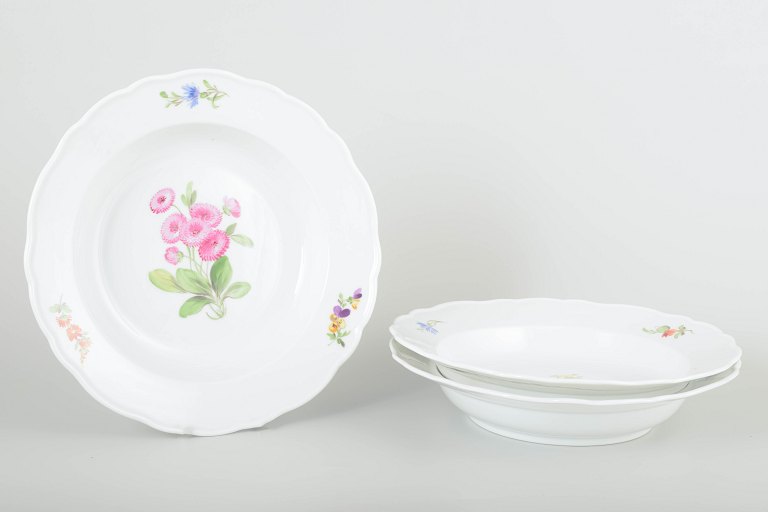 Meissen
Tre dybe tallerkener, ca. 1930’erne.