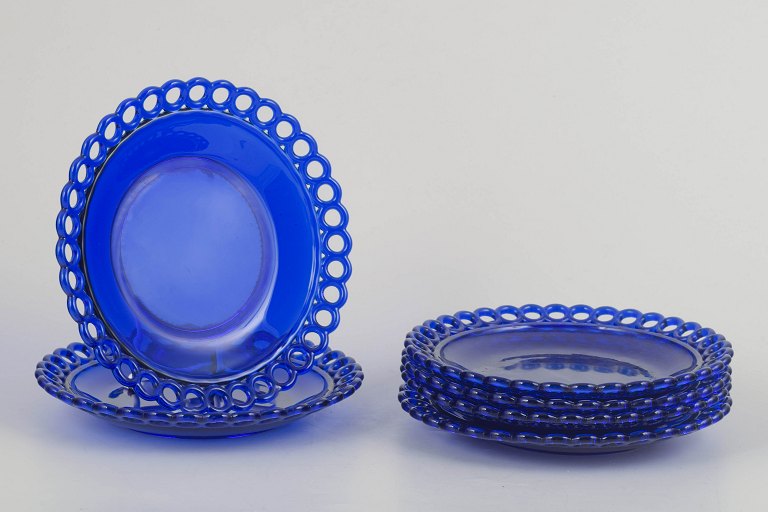 William Stenberg for Gullaskruf.6 glass dessert plates, mid-20th century.