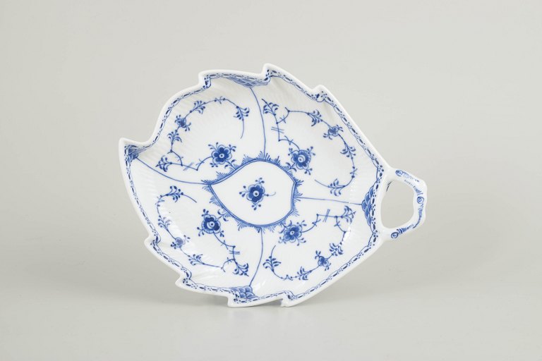 Royal CopenhagenBlue Fluted Half Lace Dish with Handle, circa 1920s.