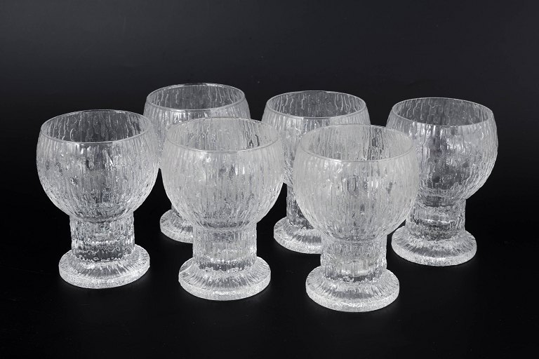 Timo Sarpaneva for Iittala, set of six red wine glasses.