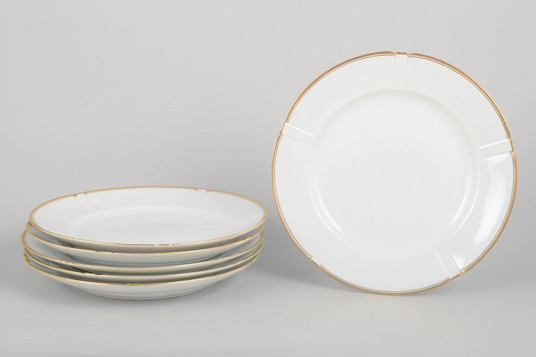 Bing & Grøndahl, Offenbach, set of six dinner plates.